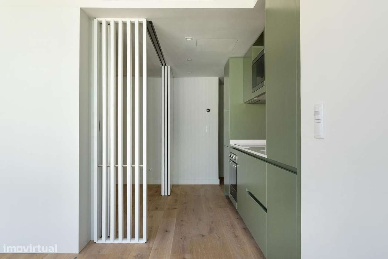 Apartamento T0 + 1 com estacionamento, Alvalade, Lisboa - Grande imagem: 2/27