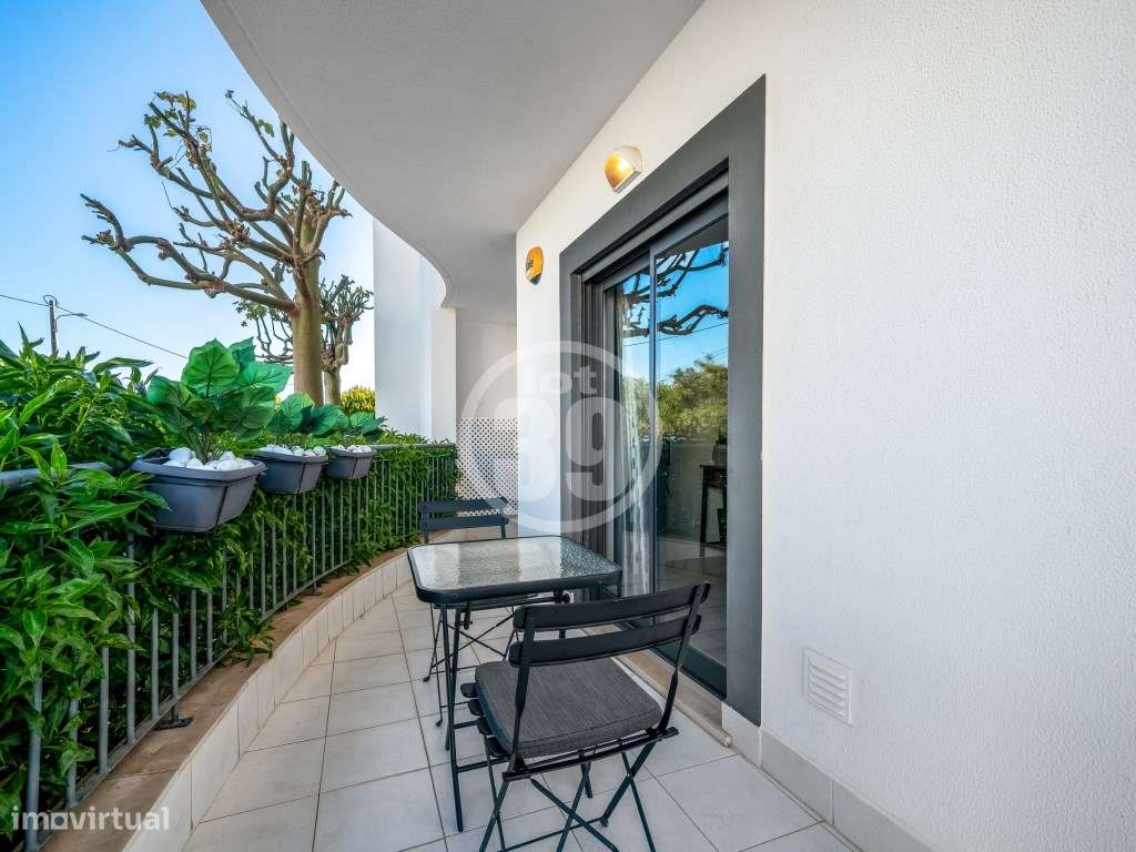 Apartamento T0+1 com Terraço Privativo e Licença AL | Torre da Medr...-18