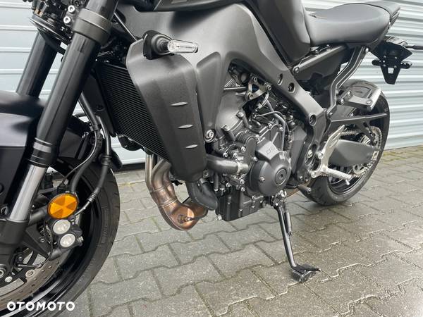 Yamaha MT - 17