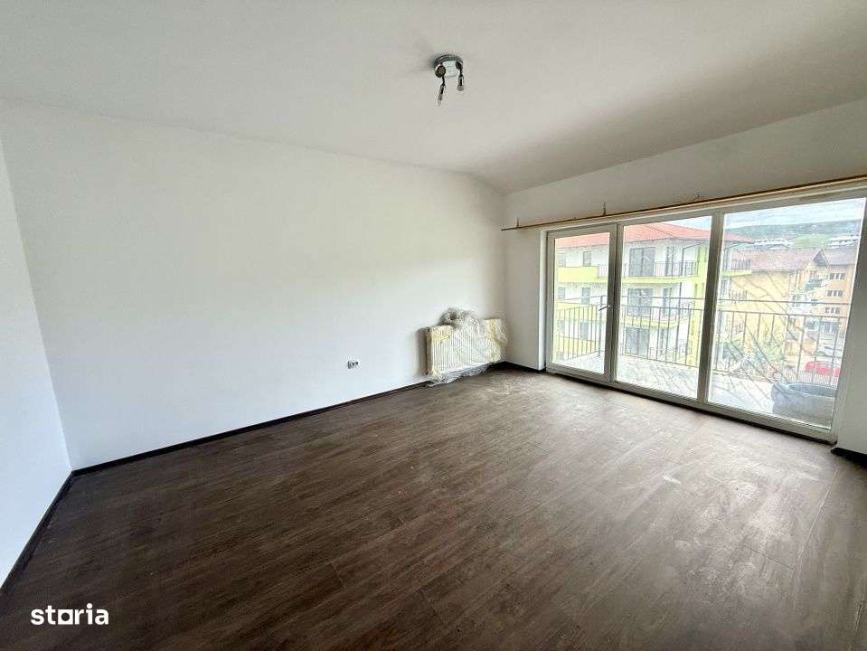 Apartament spatios 2 camere, finisat, terasa, zona Porii - Imagine principală: 4/6