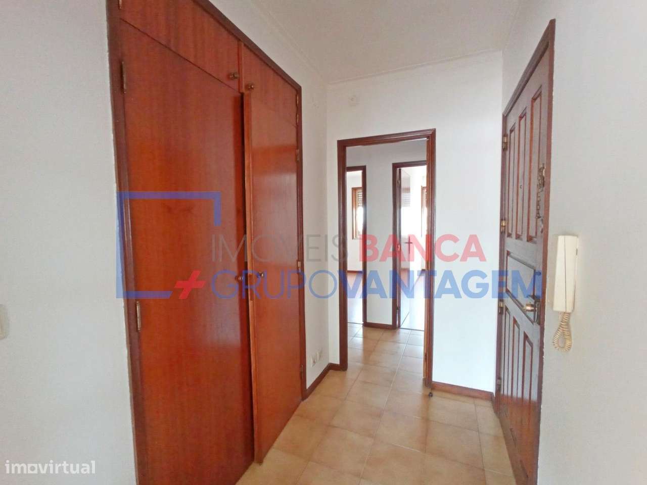 APARTAMENTO T2 - ÁGUAS SANTAS - Grande imagem: 4/14
