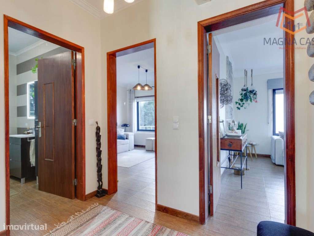 Moradia T10 com logradouro a 5 min da A5, a 7 min de carro da Nova ...-16