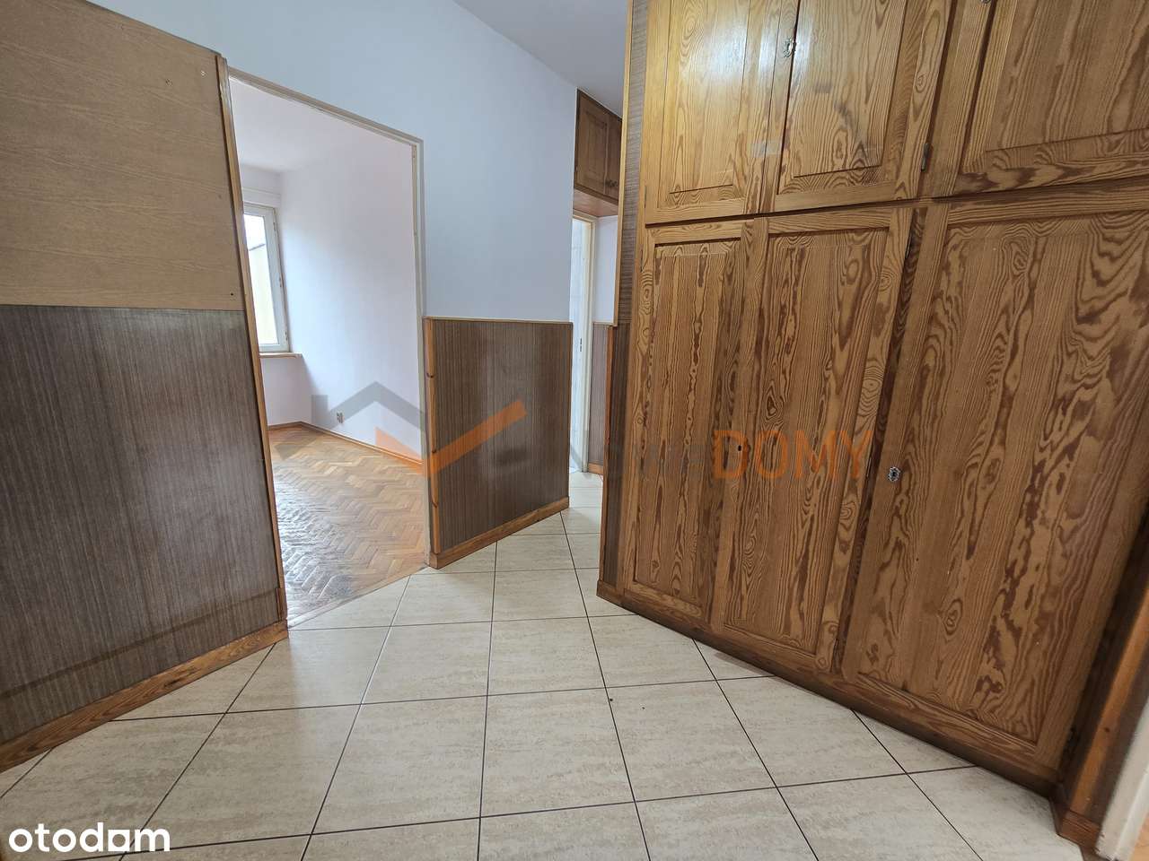 Czteropokojowe SUPER LOKALIZACJI ŚRÓDMIEŚCIE-9