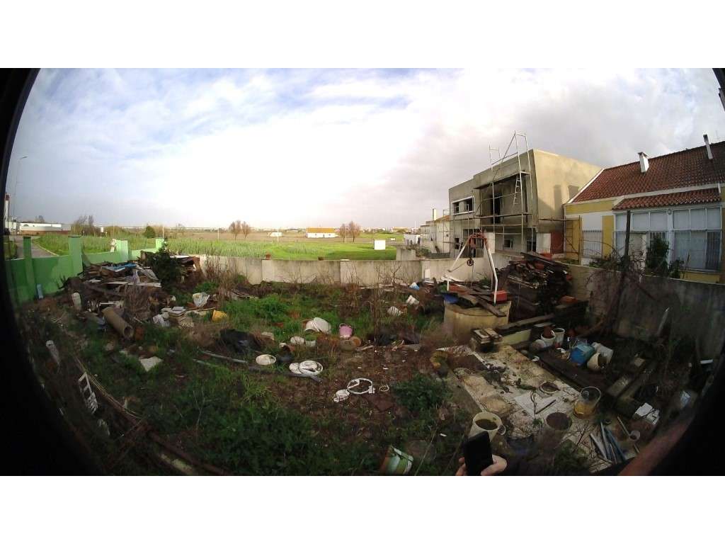 Moradia Térrea T3 com Garagem e Amplo Logradouro - Centro do Samouco-26