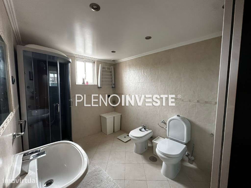 Moradia Isolada em Fernão Ferro-29