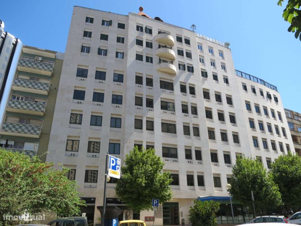 Escritório na Av. Columbano Bordalo Pinheiro - Sete Rios - Grande imagem: 1/10