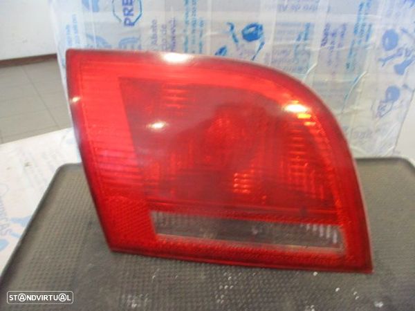 Farol Tras 8P4945093B AUDI A3 8P SPORTBACK 2008 2.0TDI 140CV 5P CINZA ESQ DA MALA - 1