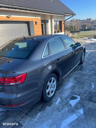 Audi A4 2.0 TDI S tronic - 6