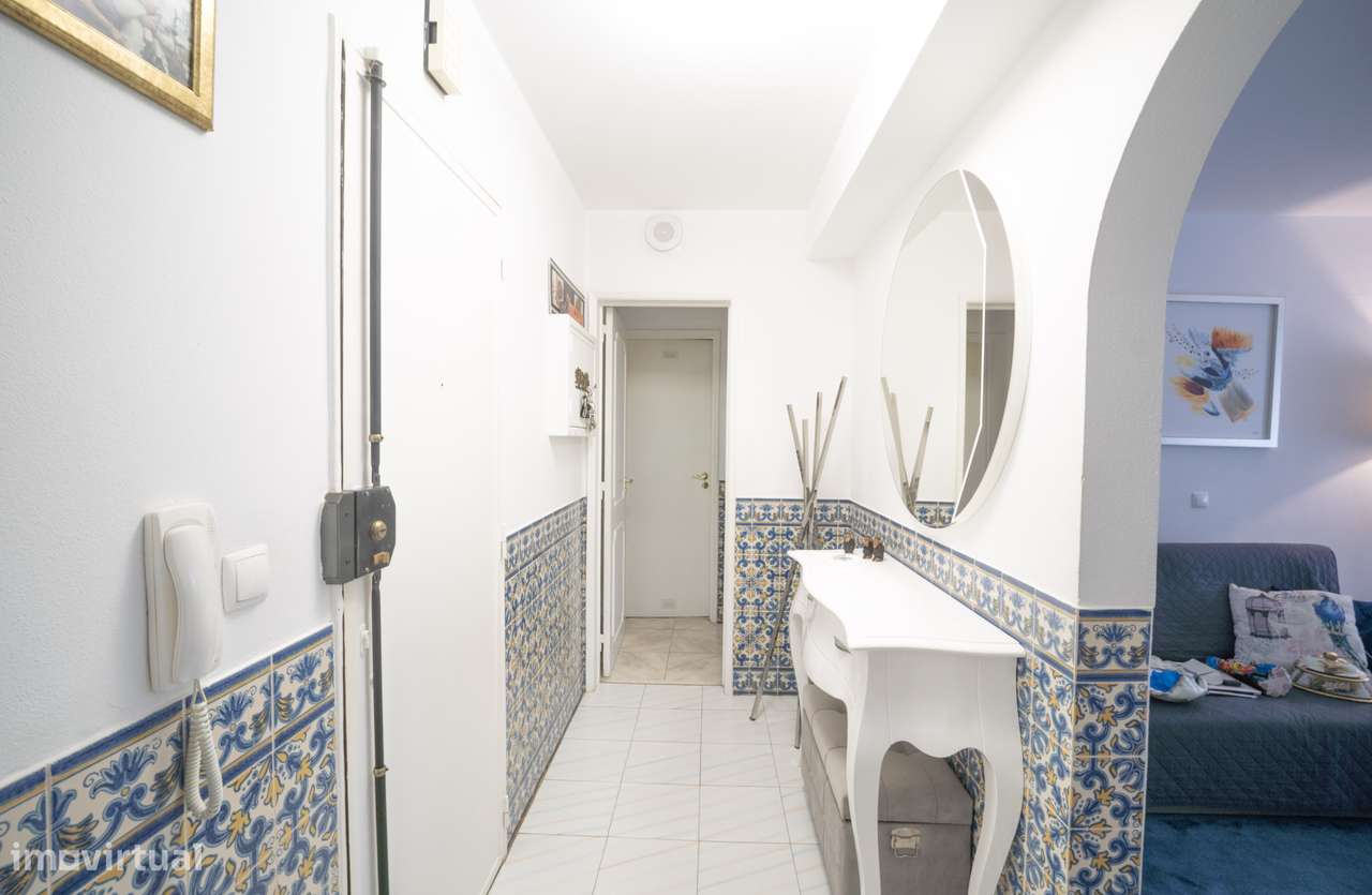 Apartamento T2 Aconchegante ao pé do metro. - Grande imagem: 2/15