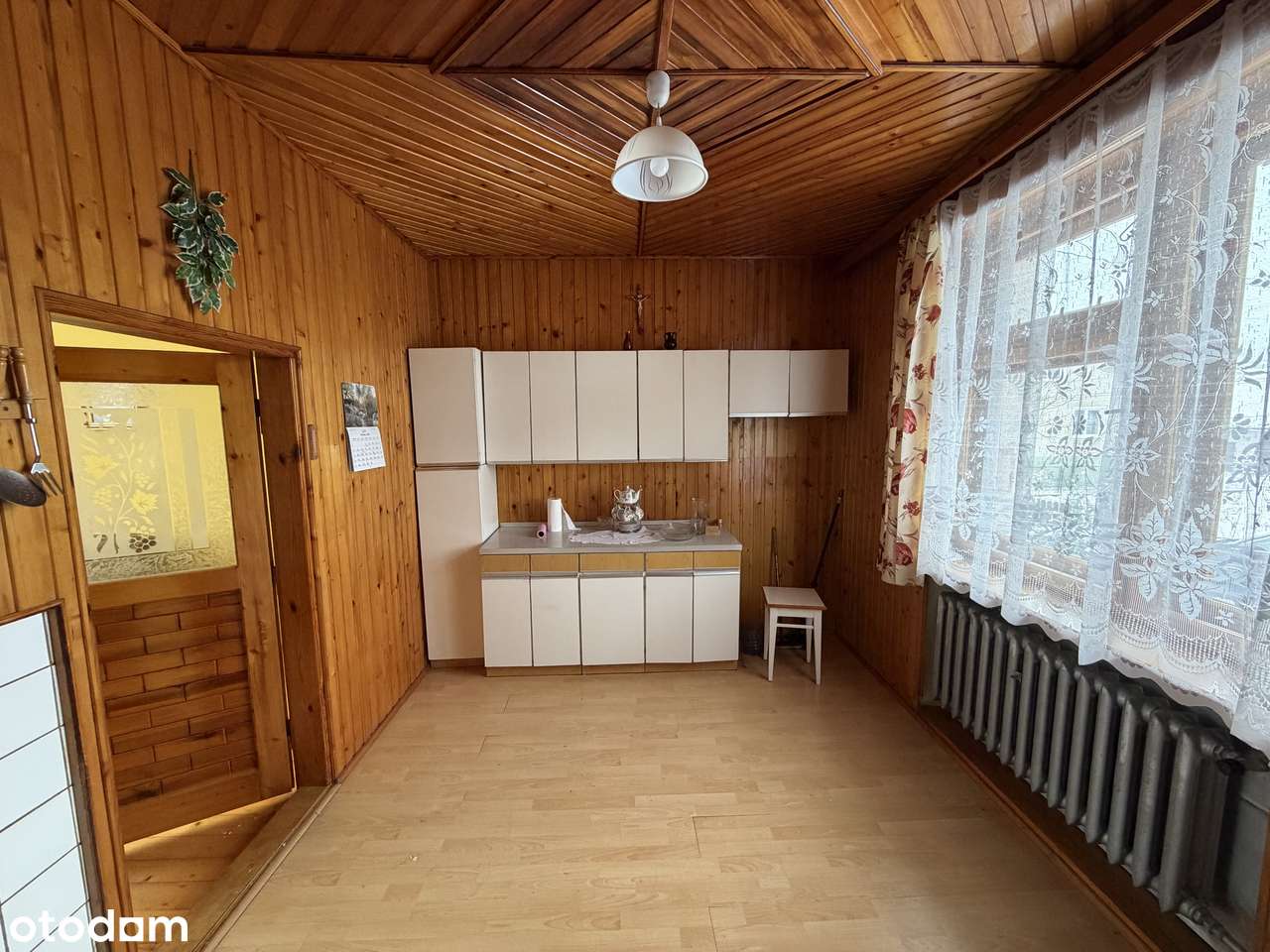 Super murowany dom w Zagórzu z potencjałem z działka 8 arów-11