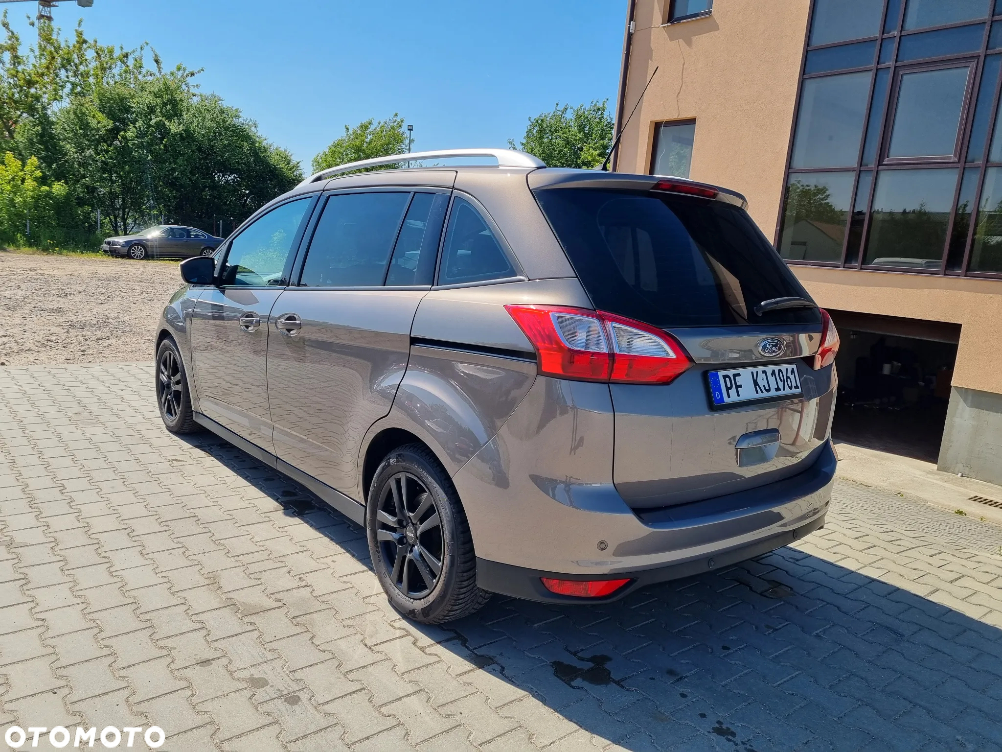 Ford Grand C-MAX 2.0 TDCi Trend - 3