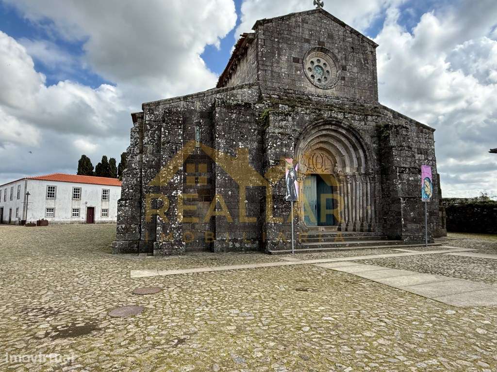 Moradia T3 Térrea de LUXO com piscina aquecida na Vila de SÃO PEDRO...-10