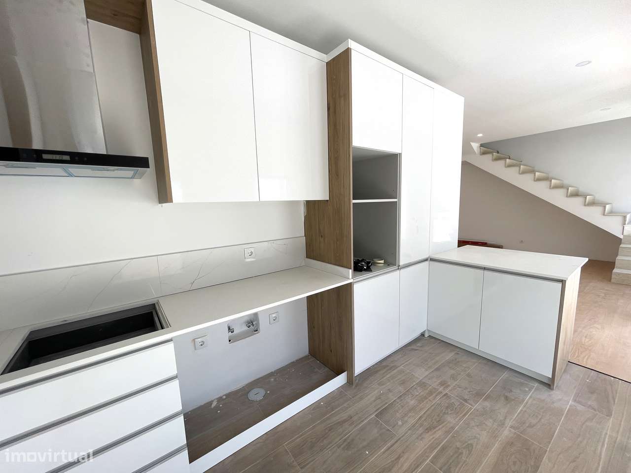 Moradia nova T3 piscina a 5 minutos das praias de Sesimbra-7