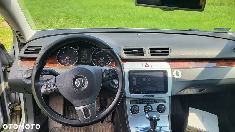 Volkswagen Passat 2.0 TDI DPF Comfortline DSG - 7