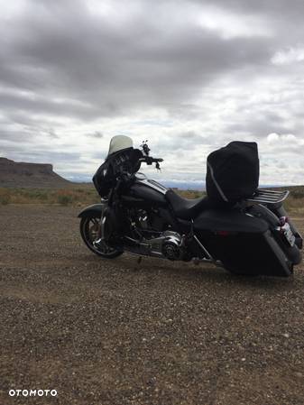 Harley-Davidson Touring Street Glide - 7