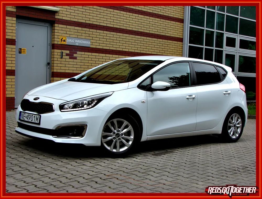 Kia Ceed II (2012-) 1.4 CVVT Dream Team Edition 2017