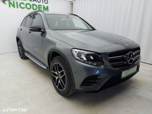 Mercedes-Benz GLC - 4