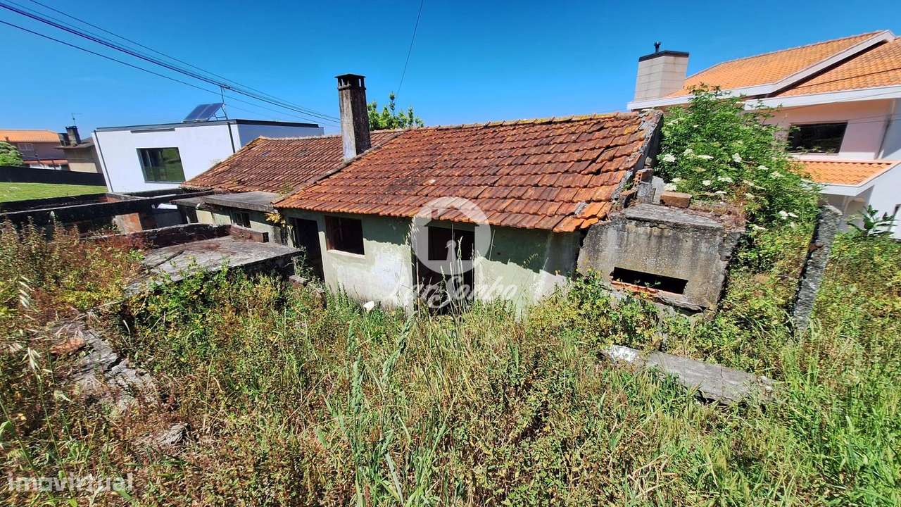 Moradia para restauro com terreno de 1032 m2 e Vistas de Mar em Laú... - Grande imagem: 5/24