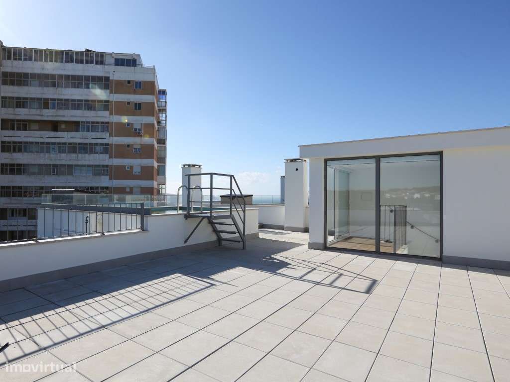 Apartamento T3 Duplex Novo com terraço privado com piscina no Prédi...-24