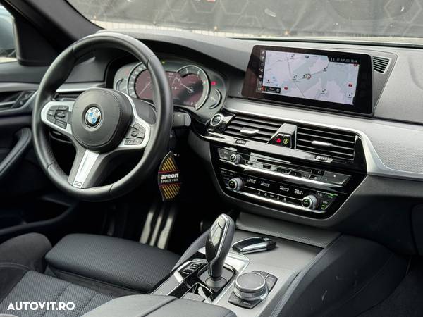 BMW Seria 5 520d Aut. M Sport Edition - 9