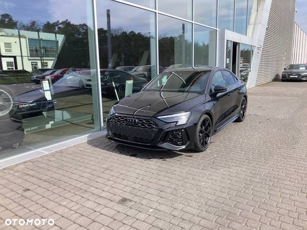 Audi RS3 TFSI Quattro S tronic - 3