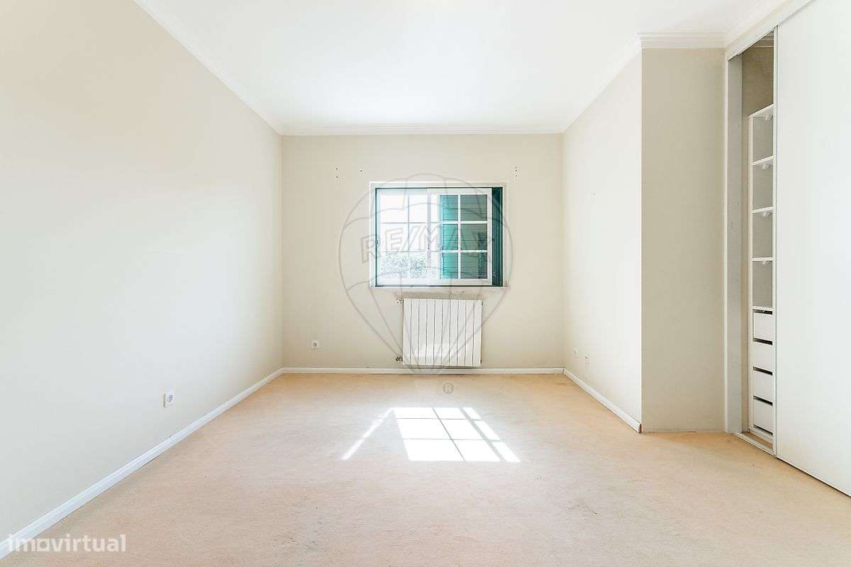 Moradia T4 para venda-12