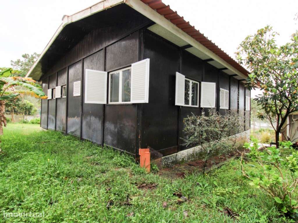 Casa de Madeira, em lote com 400m2, na Lagoa de Albufeira - Sesimbra-24