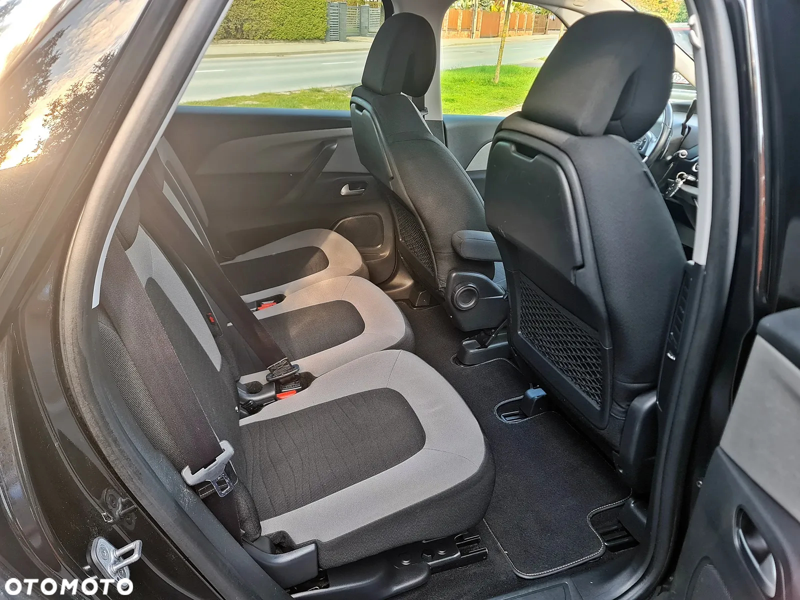 Citroën C4 Picasso BlueHDi 120 EAT6 Business Class - 18