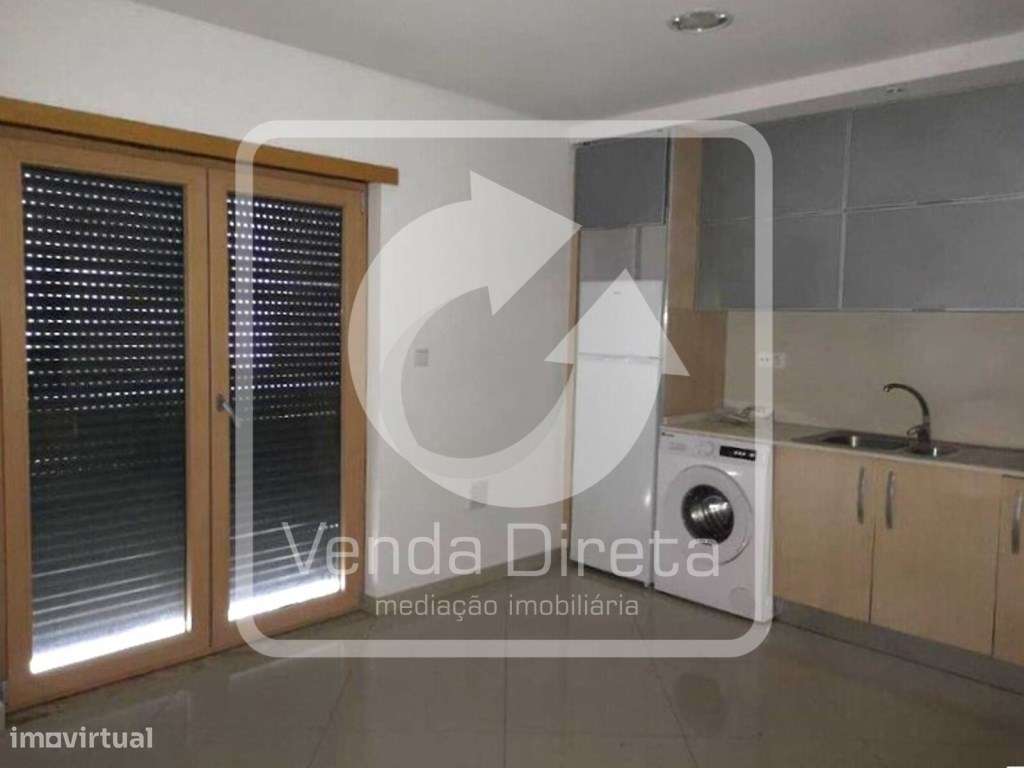 Apartamento T4 com 194 m² e arrecadação, no Pinhal Novo - Arrendado... - Grande imagem: 4/21
