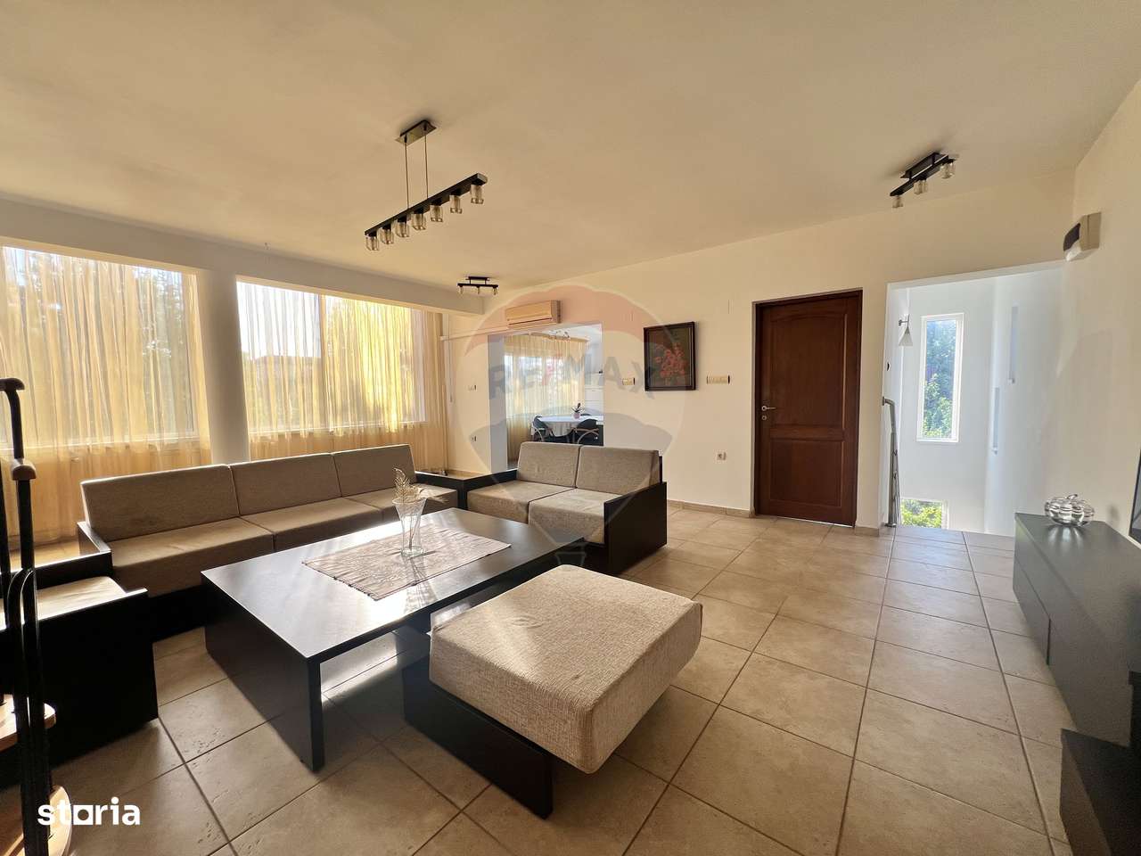 Casă spațioasă și versatilă în Păsărea (Brănești)-8