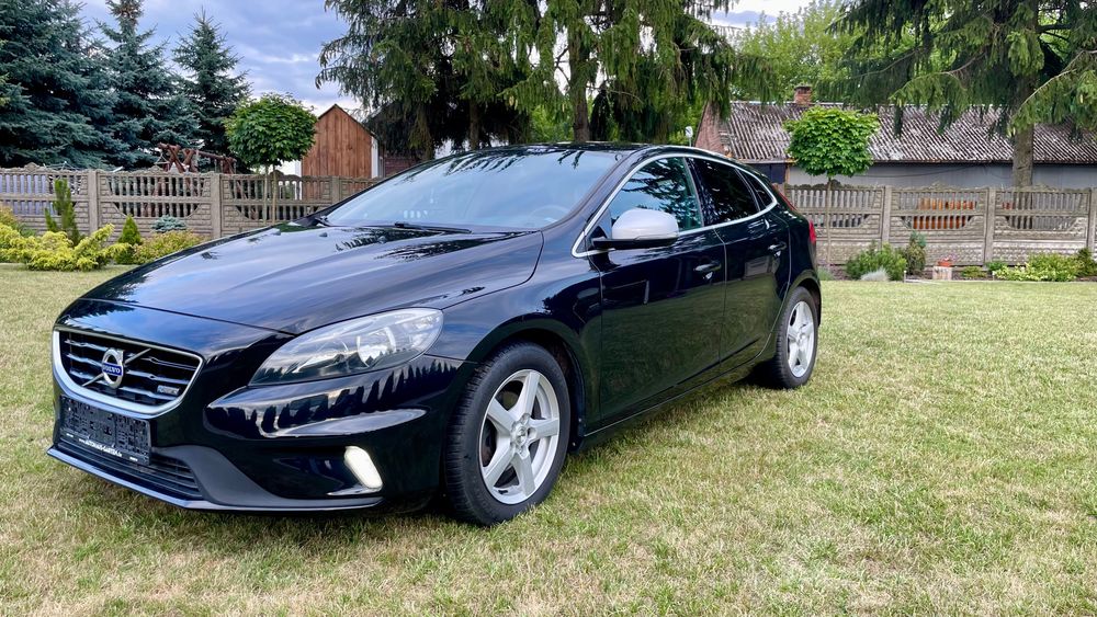 Volvo V40 II (2012-) D2 R-Design 2014