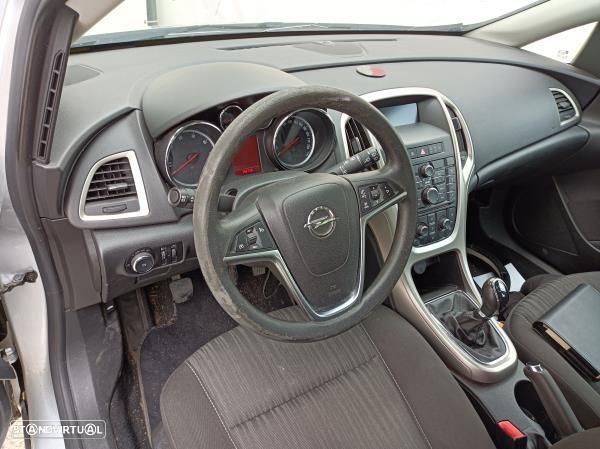 Para Peças Opel Astra J Caixa/Combi (P10) - 7