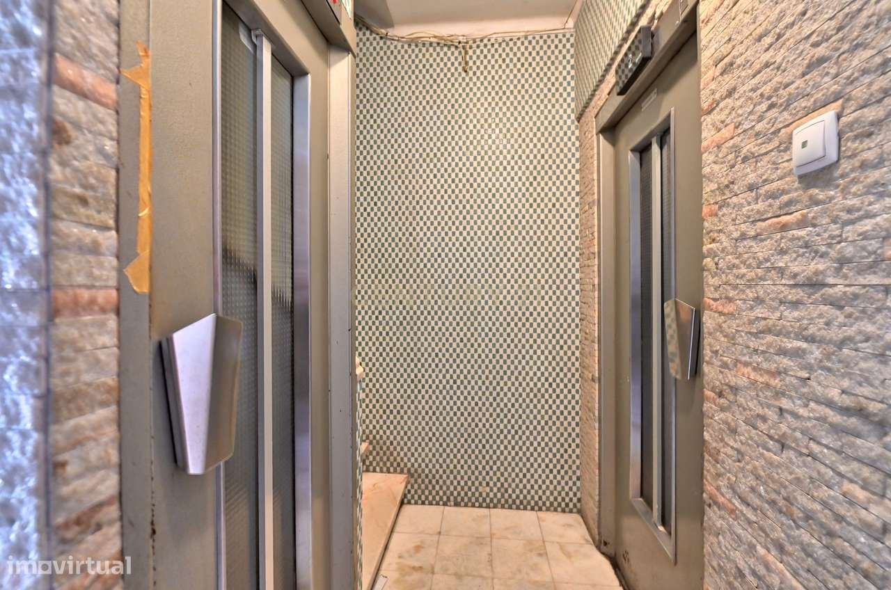 Apartamento T1 para venda na zona de Alcântara-4