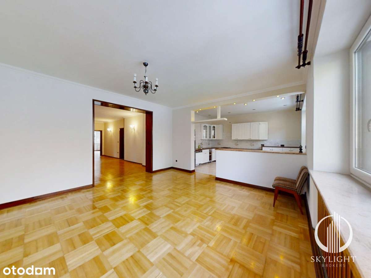 Przestronne 5-pokojowe mieszkanie 185 m²,  Anin-1