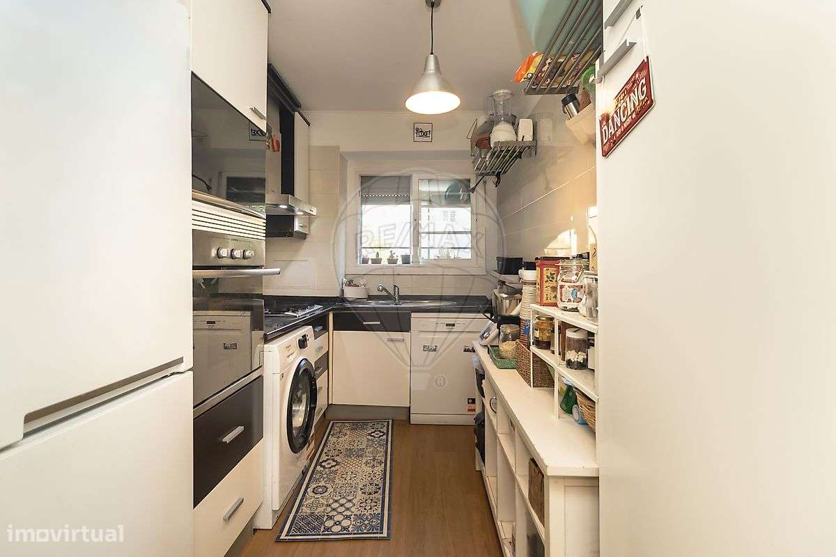 Apartamento T3 à venda em Lisboa-26