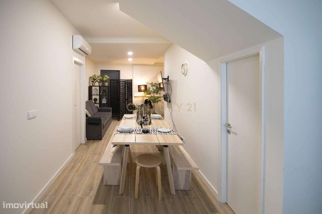 Moradia com 10 Quartos em Pedrouços - Grande imagem: 4/24