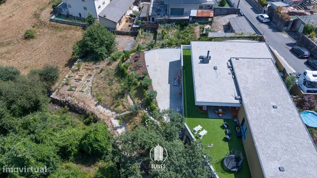 Moradia T3 Venda em Pousada de Saramagos,Vila Nova de Famalicão-48