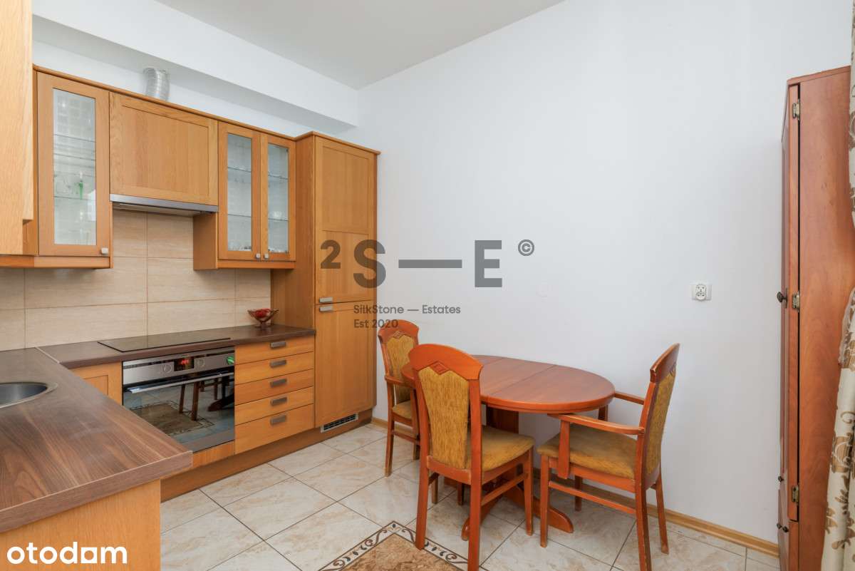 Wysokie na 3 metry 2 pokoje na ostatnim piętrze-6