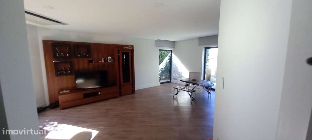 Moradia em banda t4. - Grande imagem: 4/5