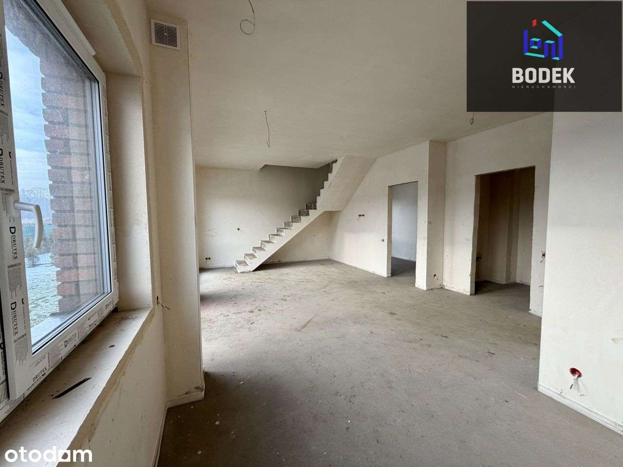 0%, nowoczesny, duży ogród, gotowy-8