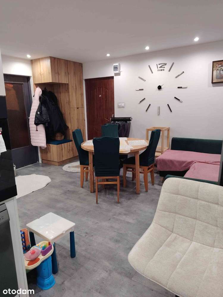 Przestronne 3-pokojowe mieszkanie z balkonem.  Cena do negocjacji. - Pełny obrazek: 4/5