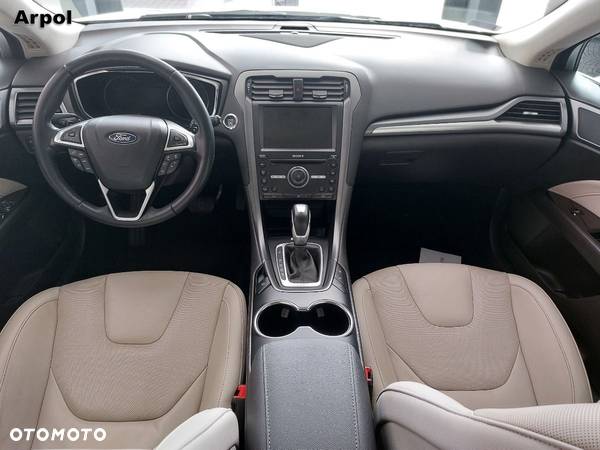 Ford Mondeo 2.0 TDCi Titanium PowerShift - 8