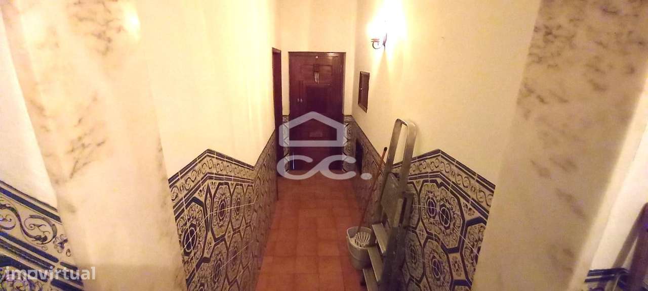 Moradia T3 com 3 pisos em Beja-10