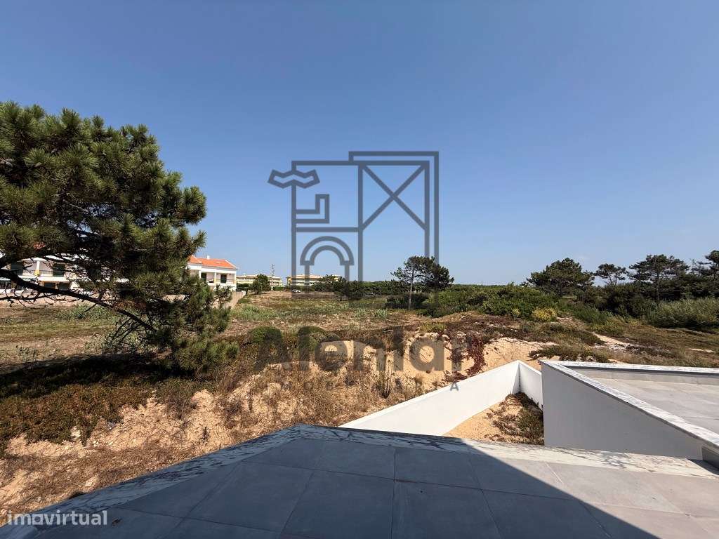 NOVA Moradia V4 a 800 metros da praia NOVA-40