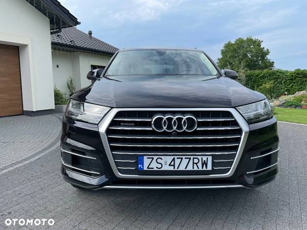 Audi Q7 3.0 TFSI Quattro Tiptronic - 5