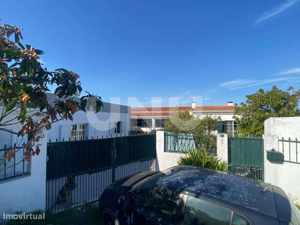 Terreno com duas moradias - Fernão Ferro | 380m²-33
