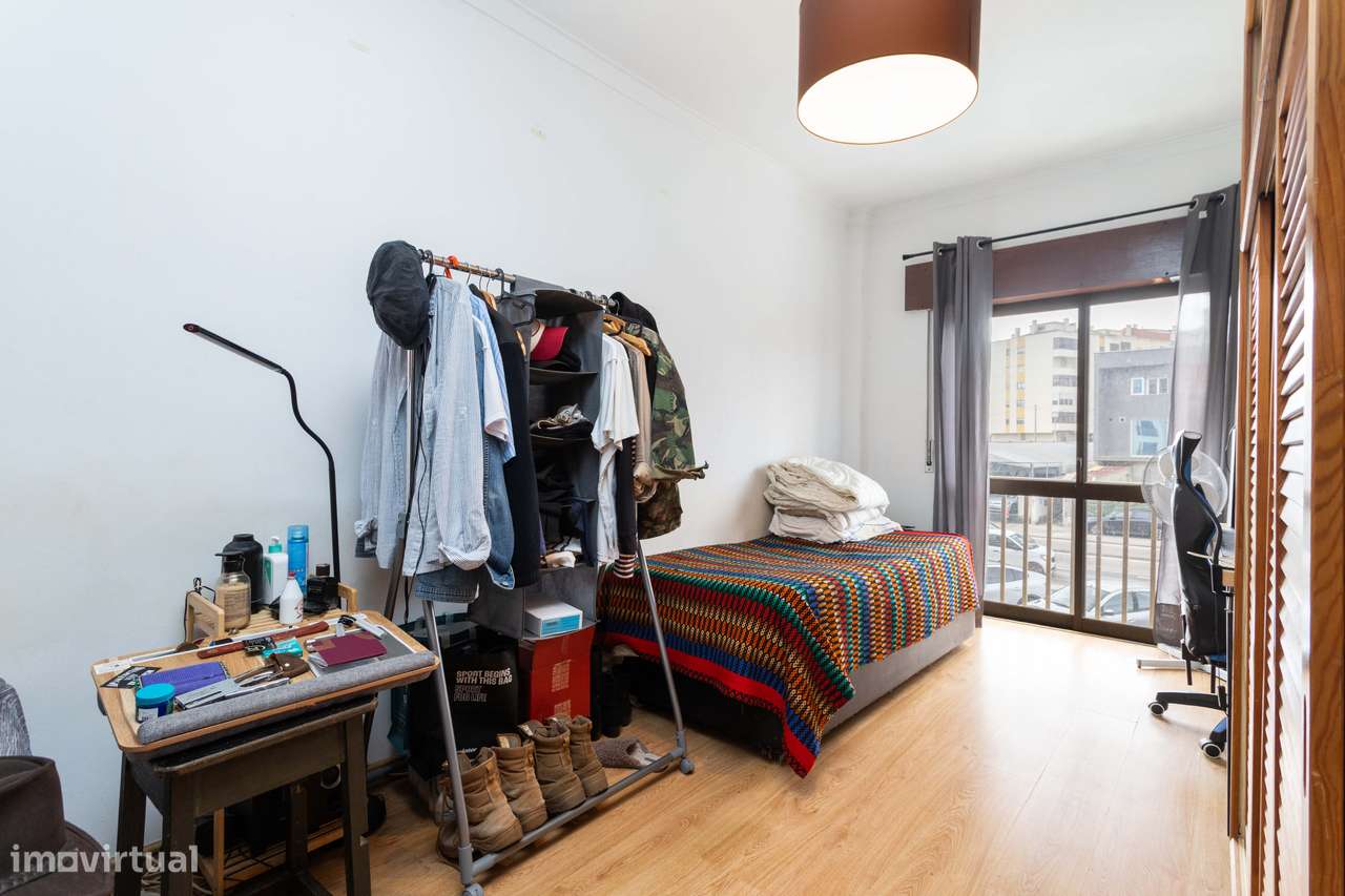 T3 Fogueteiro com elevador, junto ao Lidl - Grande imagem: 5/23