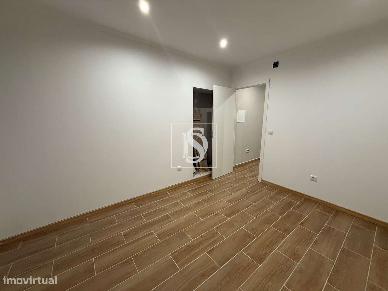 Moradia T2 Remodelada - Minde-9