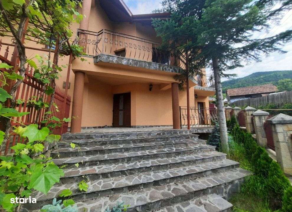 Casa 7 camere Alexandru cel bun (Jud. Neamt) , 340 metri Cod:158919 - Imagine principală: 4/20