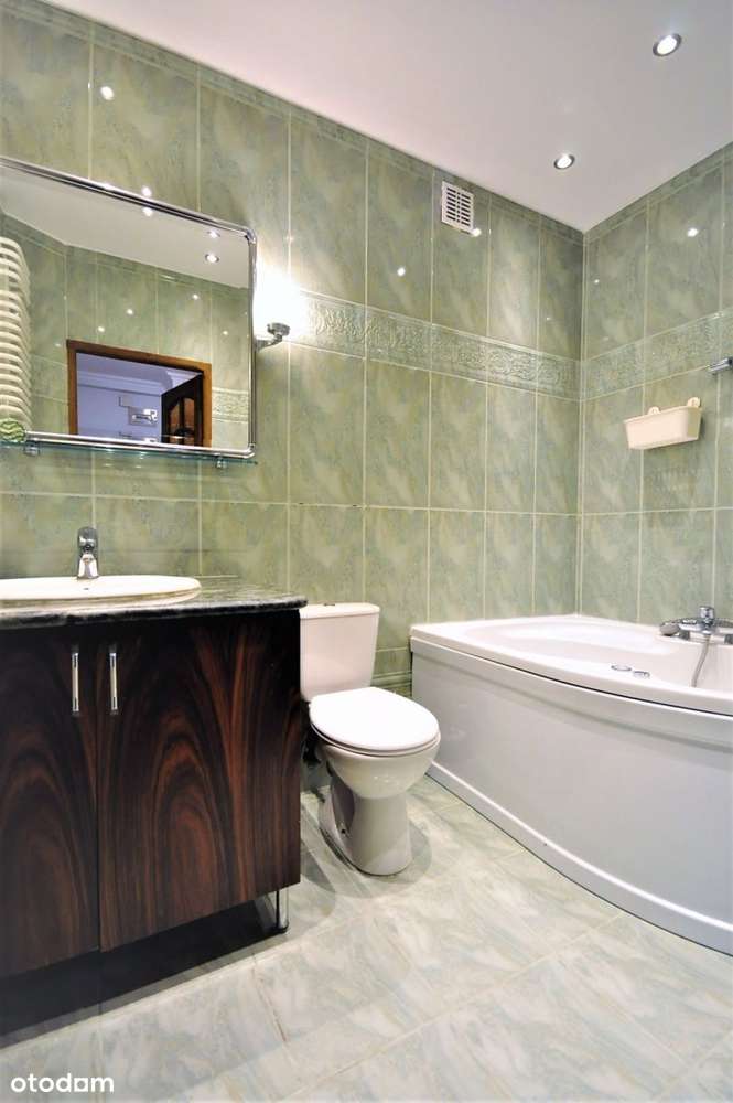 Dwa pokoje z oddzielną kuchnią na Kabatach-9